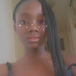 Meet your Posher, Damikay